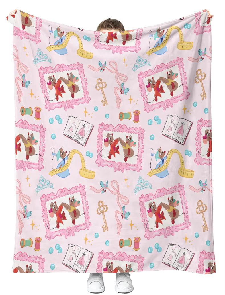 Throw blankets original size 150X200 (3 WEEK PREORDER)