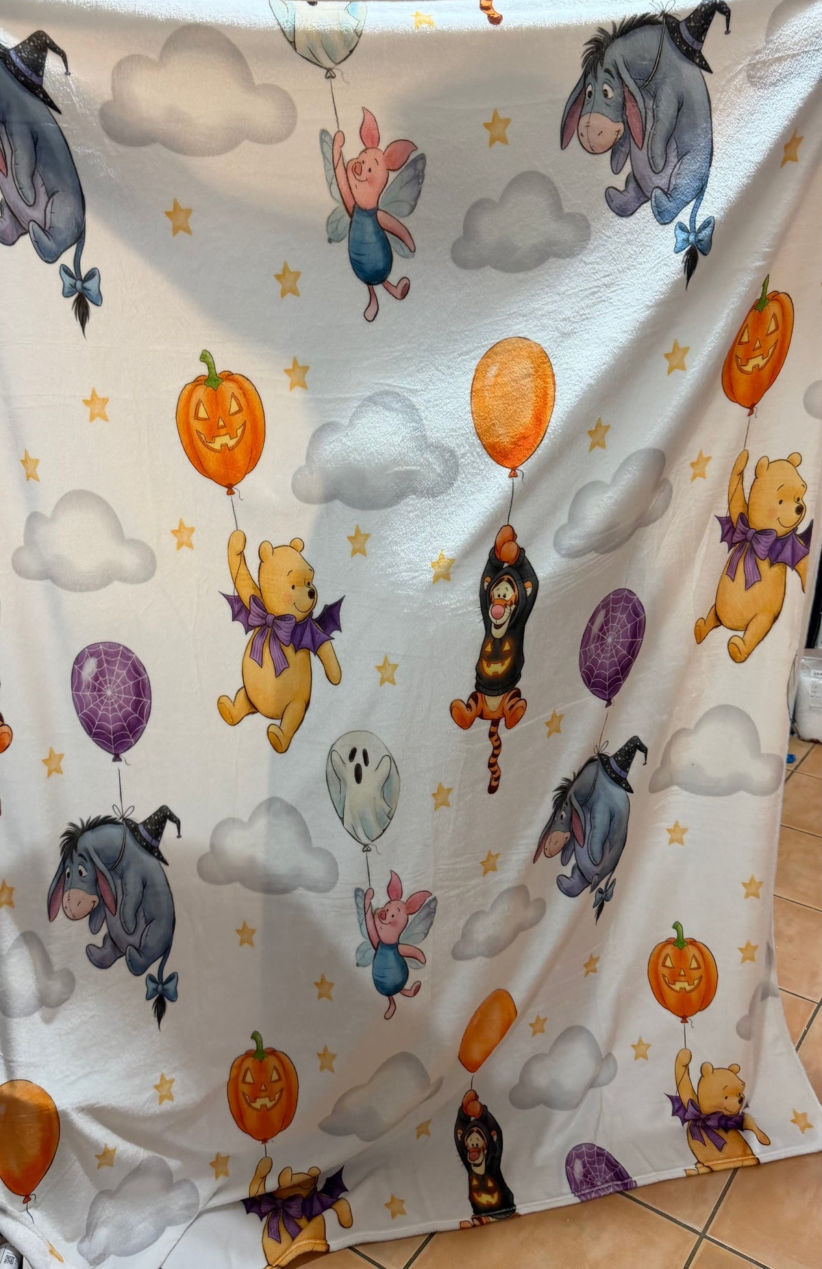 Halloween balloons blanket