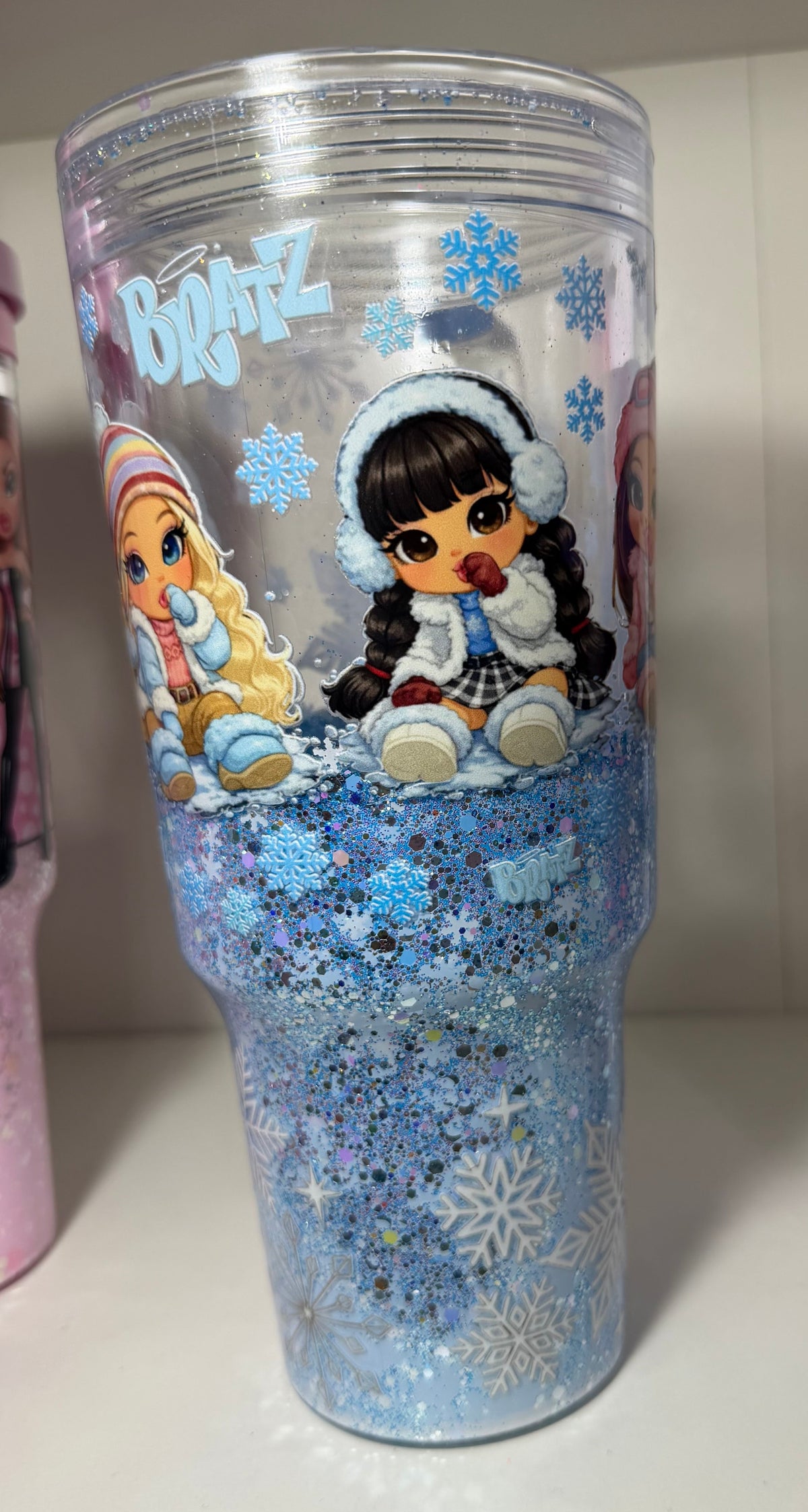 Winter bratz lava 30oz